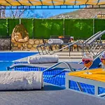 Villa Ortac 1 Doga Icerisinde, Korunakli Kas