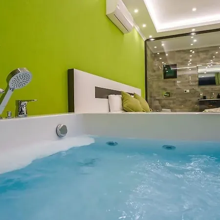 Ortac 1 Doga Icerisinde, Korunakli Vila