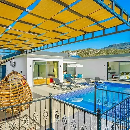 Villa Ortac 1 Doga Icerisinde, Korunakli *