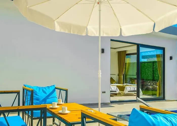 Ortac 1 Doga Icerisinde, Korunakli Βίλα *