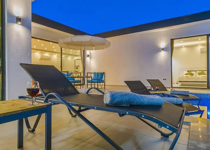 Βίλα Ortac 1 Doga Icerisinde, Korunakli Κας