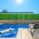 Villa Ortac 1 Doga Icerisinde, Korunakli *